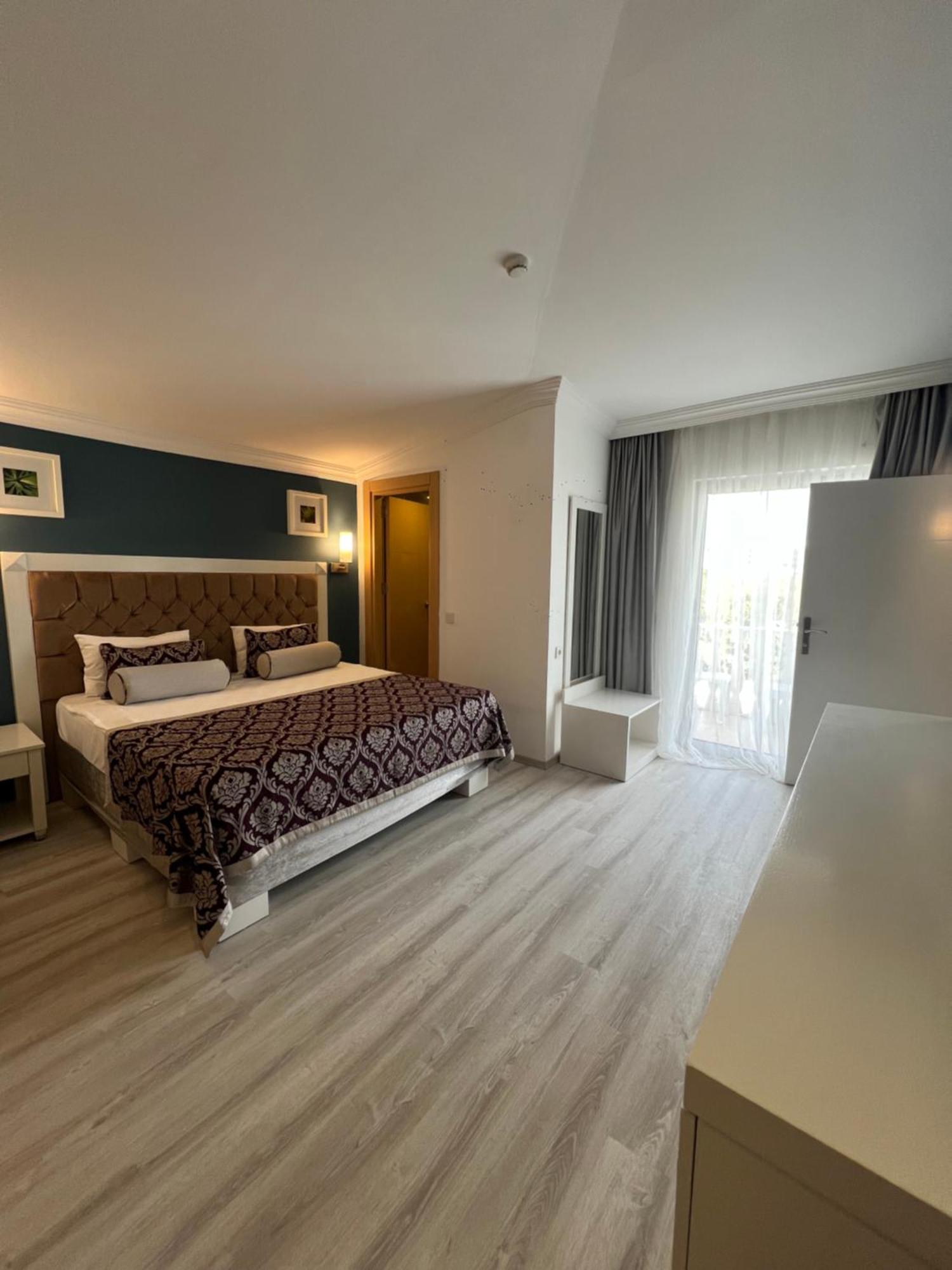 Sl La Perla Hotel Kemer Antalya Exterior photo