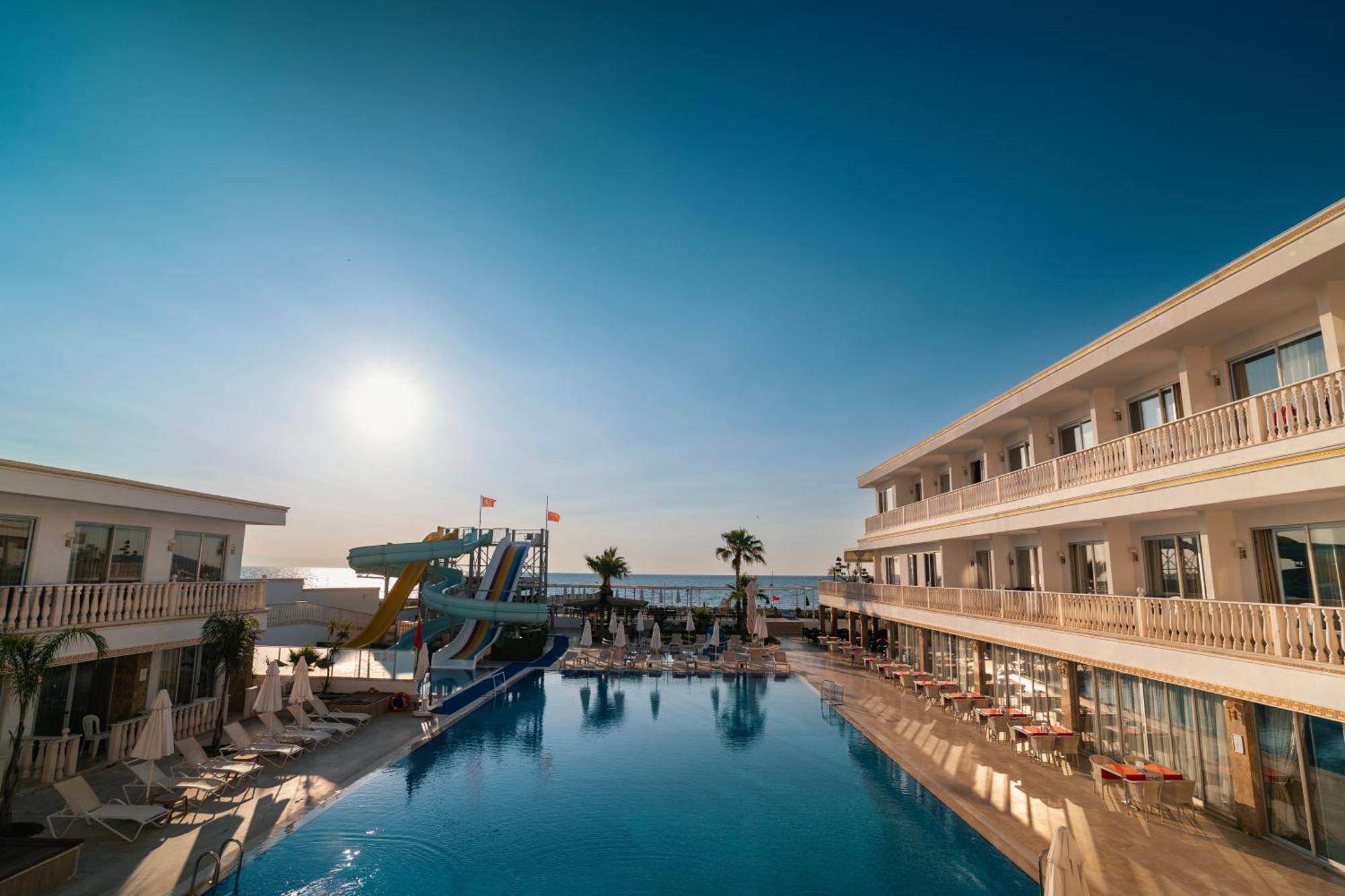 Sl La Perla Hotel Kemer Antalya Exterior photo